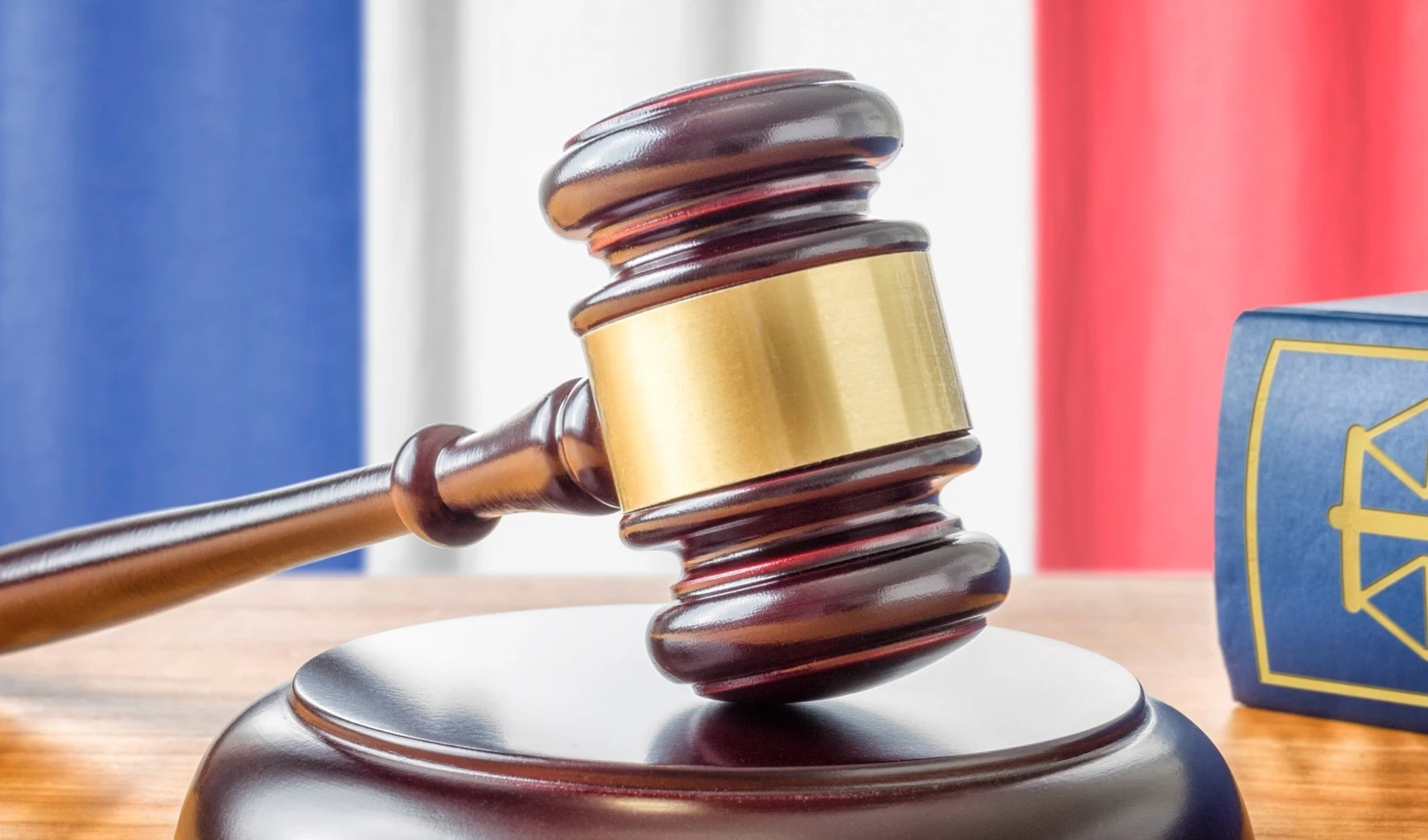 Inicia en París juicio contra emir de Daesh.