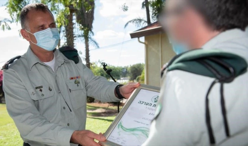 Régimen israelí honra a militares por ataque cibernético a Irán.