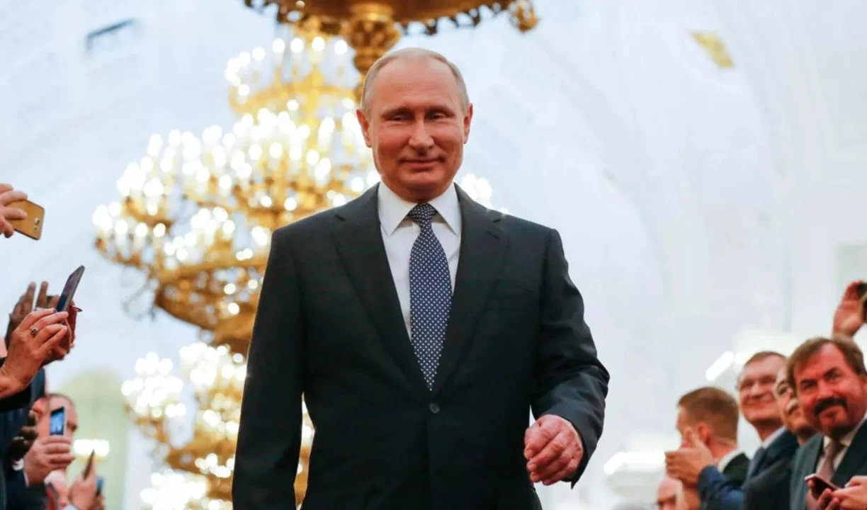 Sondeo: Mayoría de los rusos aprueba reelección de Putin.