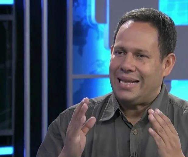 Miguel Jaimes, , editor del sitio web www.geopolíticapetrolera.com. Foto: TeleSur