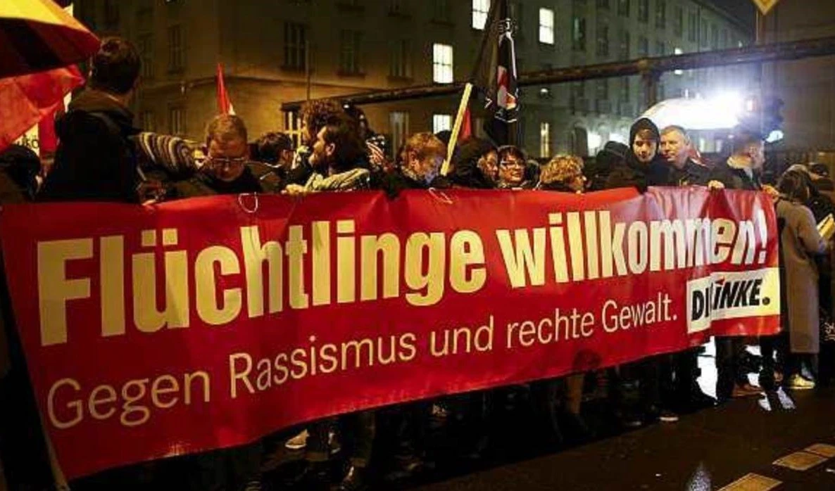 Miles de alemanes se manifiestan contra el racismo.
