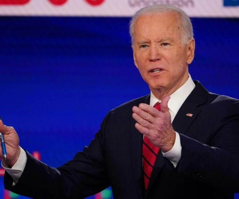 Biden acusó a Trump de ser el primer presidente racista de EE.UU.