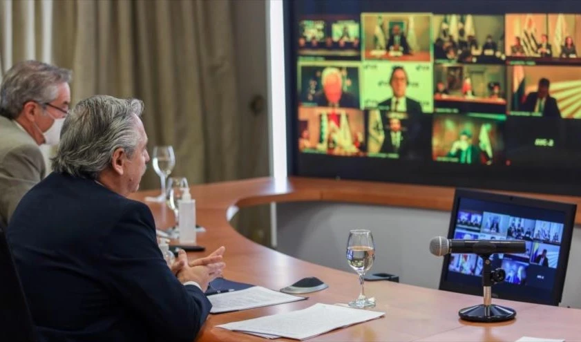 Presidente argentino abandona reunión virtual de Mercosur al intervenir Jeanine Áñez.