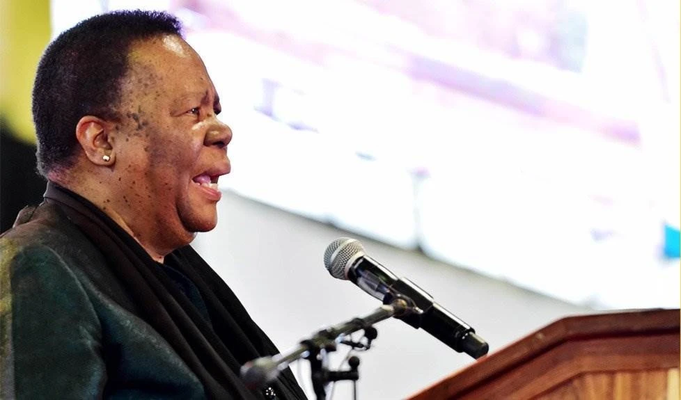 Naledi Pandor, ministra de Relaciones Internacionales y Cooperación de Sudáfrica.