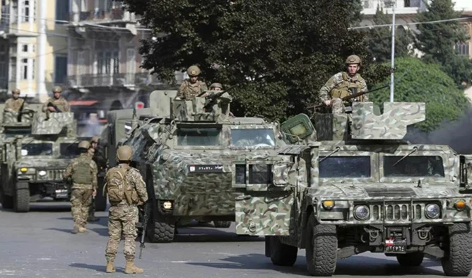 Ejército libanés anuncia arresto de elementos vinculados a Daesh.