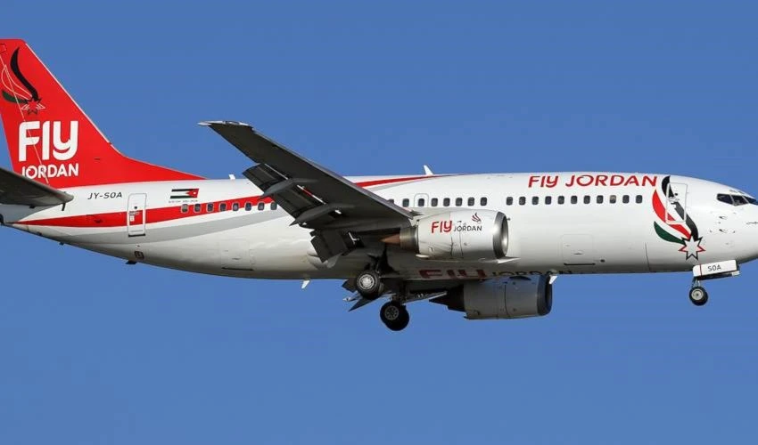 Jordania reanuda vuelos comerciales internacionales.