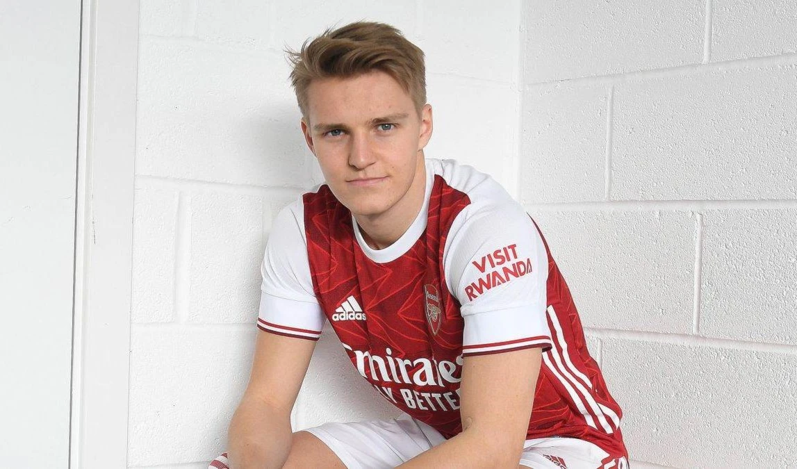 Real Madrid anuncia cesión de Odegaard al Arsenal
