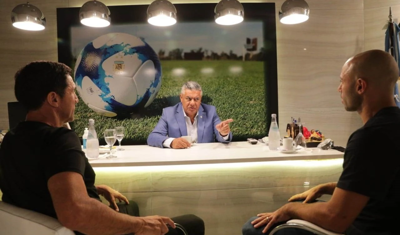 Mascherano vuelve a selección de Argentina en otra faceta