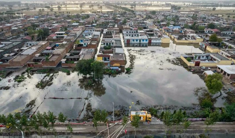 Inundaciones en el norte de China provocan evacuaciones de personas y el cierre de minas de carbón