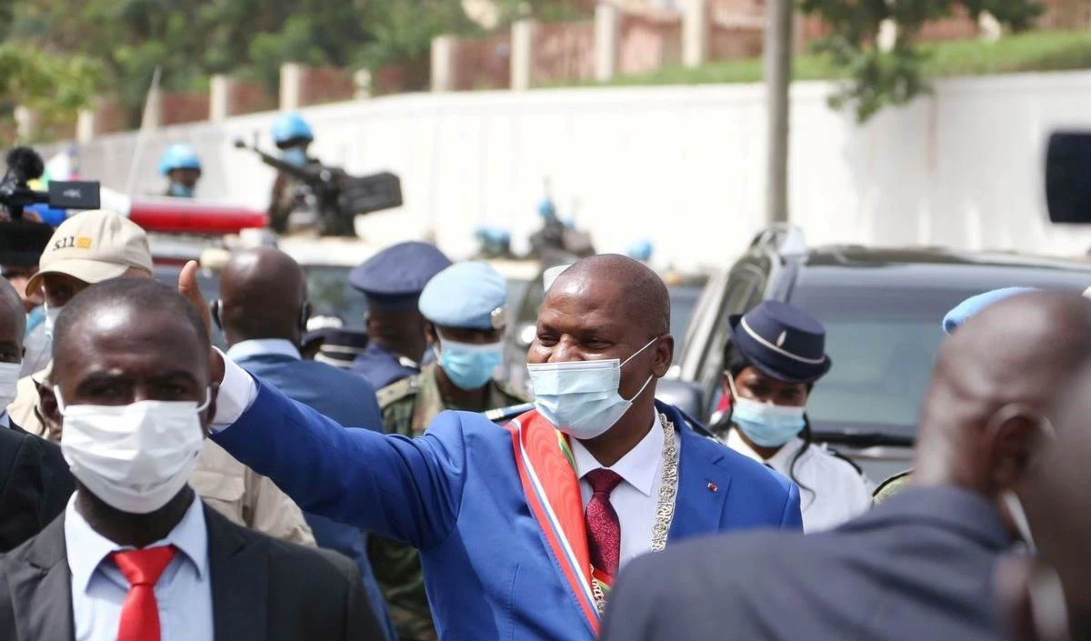 República Centroafricana declara alto el fuego unilateral en la lucha contra los rebeldes.