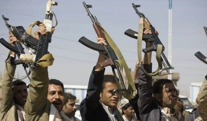 Combatientes de los Comités Populares yemenitas.