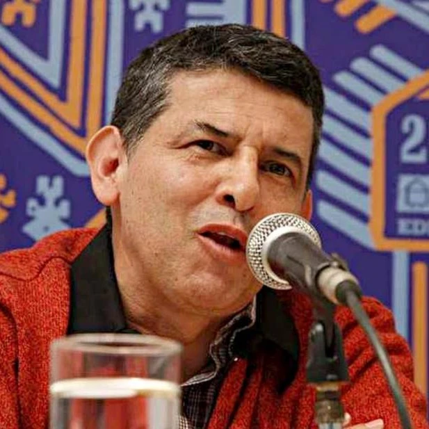 Renán Vega Cantor.