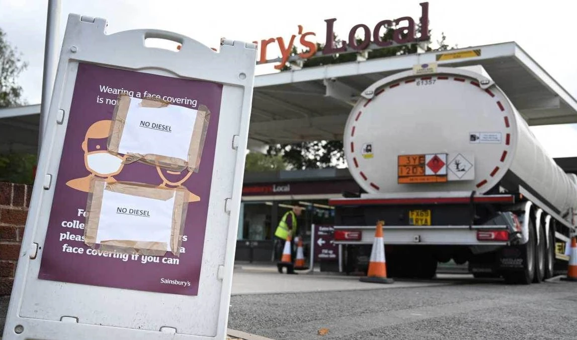 Autorización de visas de trabajo en Reino Unido no mejora crisis de camioneros