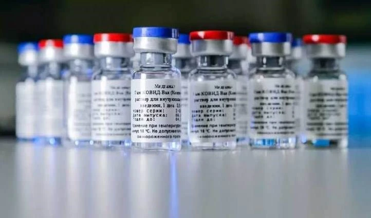 Emiratos Árabes usará vacuna rusa Sputnik Light contra la Covid-19.