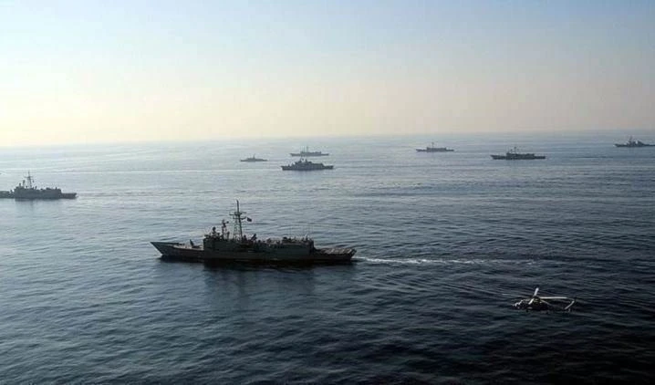 EAU, Bahrein, "Israel" y EE.UU. realizan ejercicios conjuntos en el Mar Rojo.