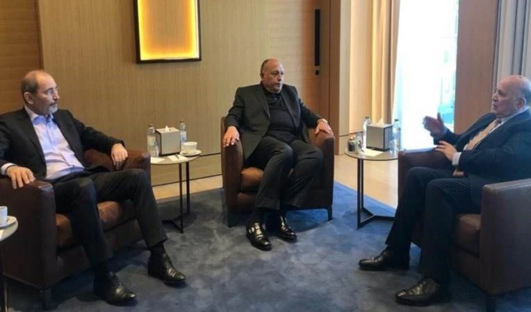 Cancilleres de de Egipto, Jordania e Iraq se reúnen y discuten asuntos regionales.