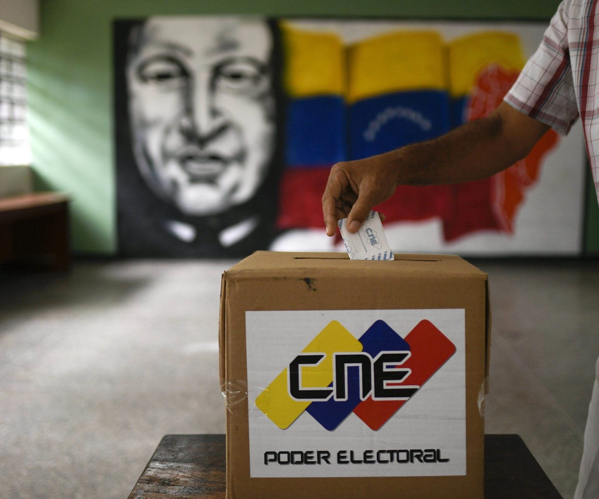 Nicolás Maduro: "hoy tenemos más patria que nunca, aquí sonrientes y de pie del que destino de nuestra patria, será un destino grande"