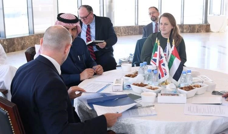 Declaración saudí-emiratí-británica-estadounidense pide alto el fuego en Marib. Declaración saudí-emiratí-británica-estadounidense pide alto el fuego en Marib.