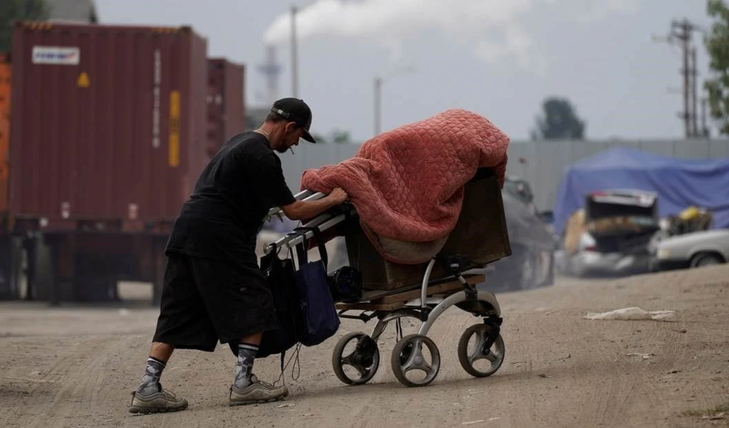Mil 500 personas sin techo murieron en las calles de Los Ángeles durante la pandemia. Mil 500 personas sin techo murieron en las calles de Los Ángeles durante la pandemia.