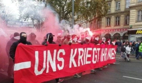 Variante Ómicron: Viejo Continente pone restricciones más severas a entrada de extranjeros