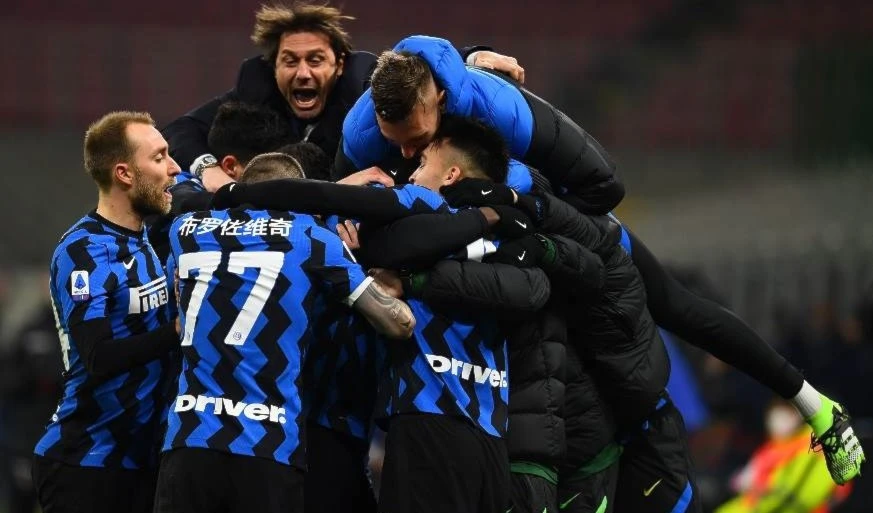 Inter de Milán asume liderazgo de Liga Italiana de fútbol