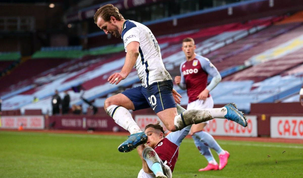 Tottenham se afianza sexto en Liga inglesa de fútbol