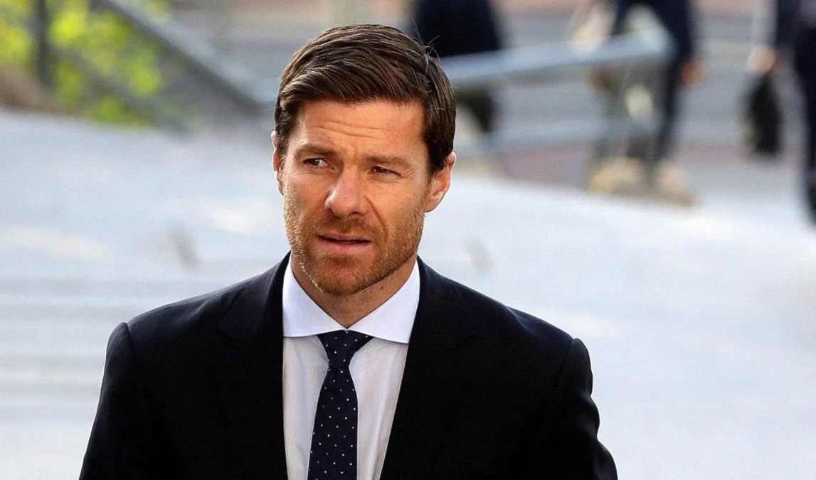 Xavi Alonso pudiera dirigir en el fútbol alemán