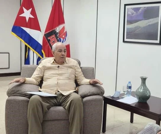 El Congreso de la continuidad. (Foto tomada durante la realización de la entrevista)