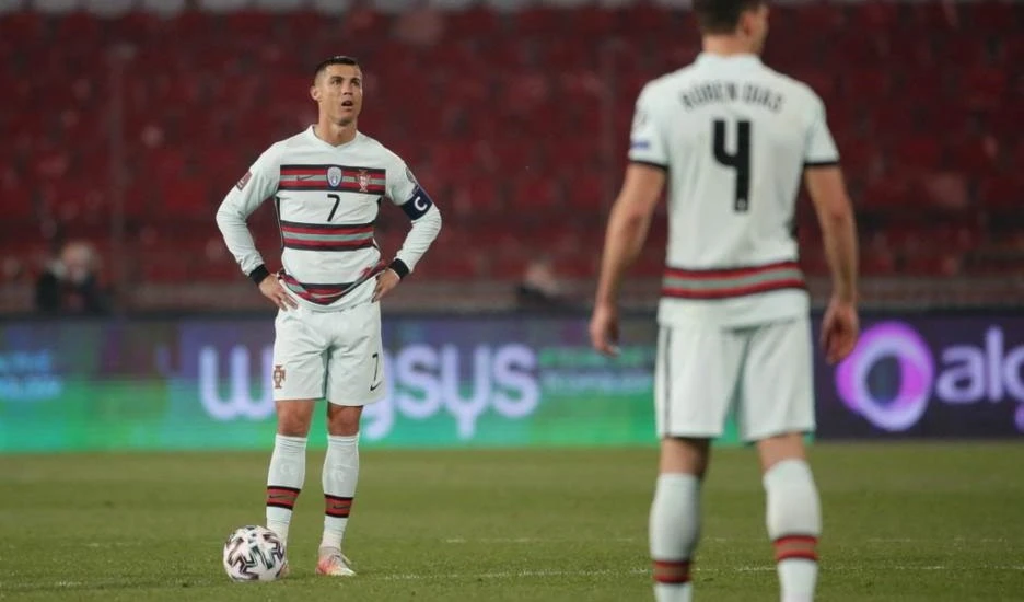 Serbia empata con Portugal en eliminatoria mundialista de fútbol