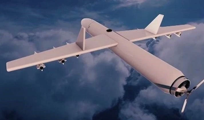 Drones yemenitas impactan sitios sensibles en Riad.