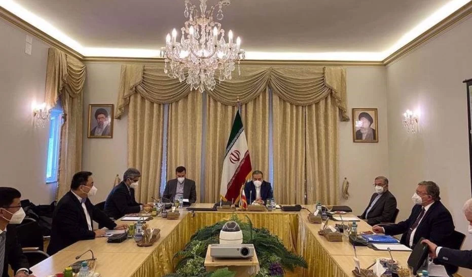 Irán, Rusia y China: EE.UU. debe levantar las sanciones de una vez como requisito previo a la reincorporación al JCPOA.