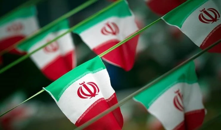 Irán califica de leves daños causados al barco SAVIS.