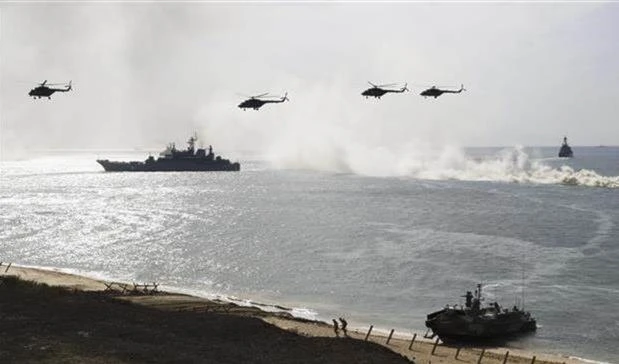 Rusia envía buques de guerra al Mar Negro.