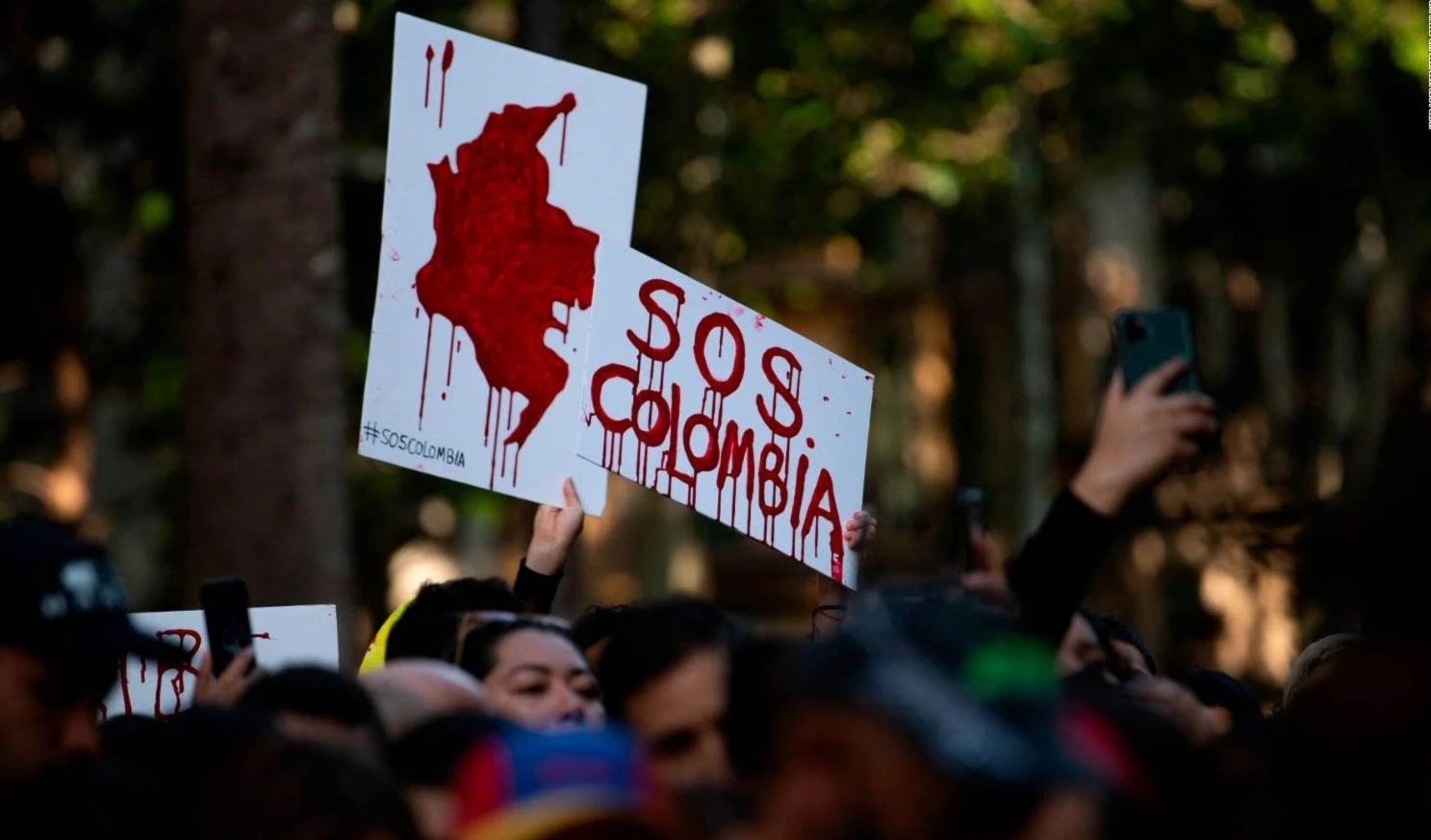 Colombia: Casi 2000 casos de violencia policial desde inicio de protestas