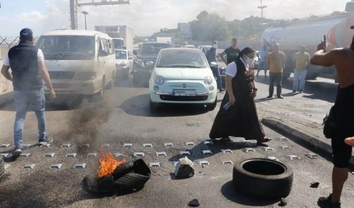 Huelga general en el Líbano por el deterioro de las condiciones económicas