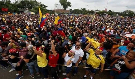 Cumplen dos meses protestas y movilizaciones sociales en Colombia