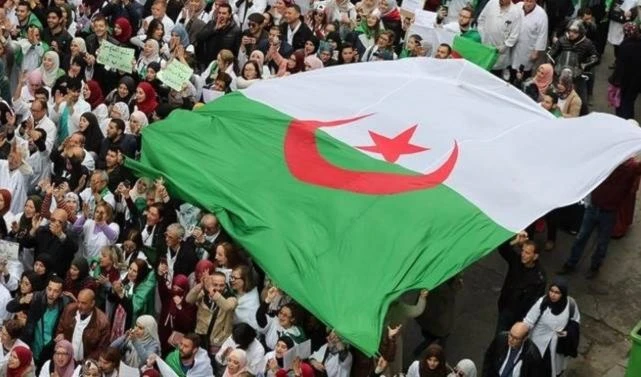 Silencio electoral en Argelia inicia después de la medianoche de este martes.