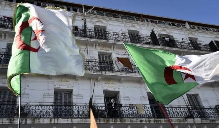 Argelia: concluyen campañas electorales de los candidatos a las elecciones parlamentarias.