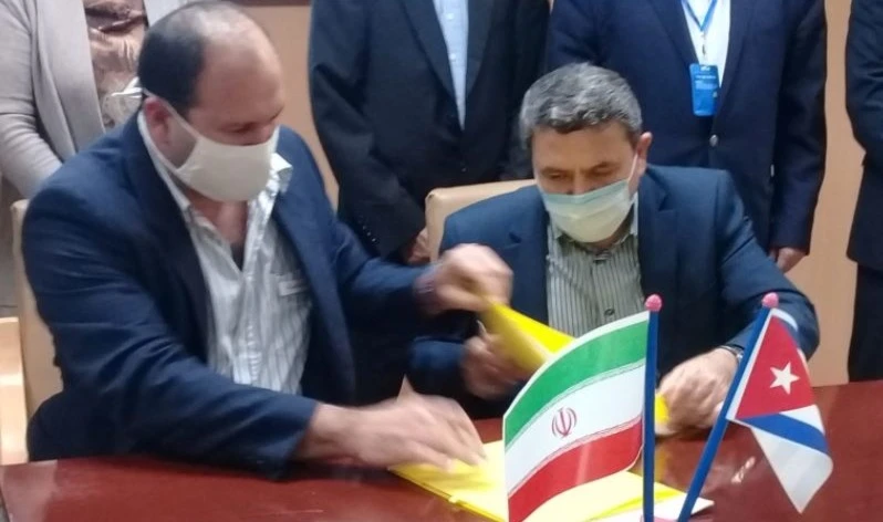 Firma de convenio de colaboración entre el Instituto de Vacunas Finlay de Cuba y el Instituto Pasteur de Irán, el 8 de enero de 2021. Foto: Instituto Finlay Firma de convenio de colaboración entre el Instituto de Vacunas Finlay de Cuba y el Instituto Pasteur de Irán, el 8 de enero de 2021. Foto: Instituto Finlay