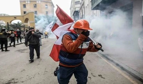 Abren proceso contra manifestantes fujimoristas