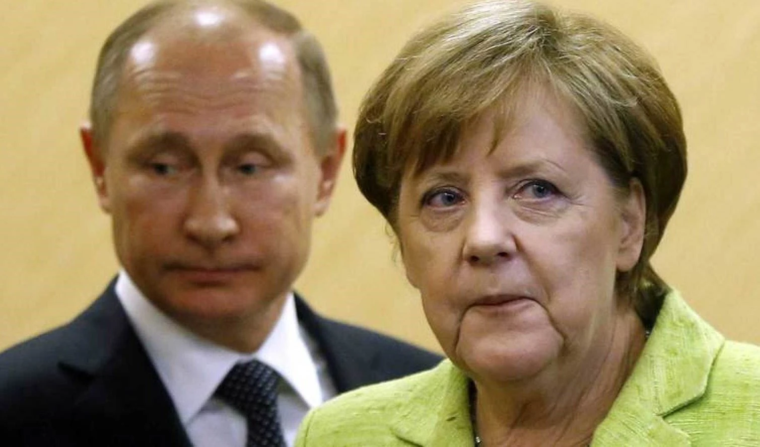 Putin y Merkel satisfechos con próxima finalización de Gasoducto Nord Stream 2