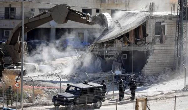 ONU denuncia política de demoliciones israelíes en tierras palestinas.