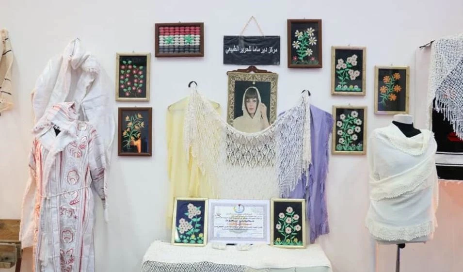 El pueblo sirio de Deir Mama alberga el único Museo de Seda Natural.