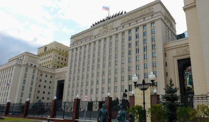 Defensa rusa reporta 32 nuevos ataques terroristas al norte de Siria.