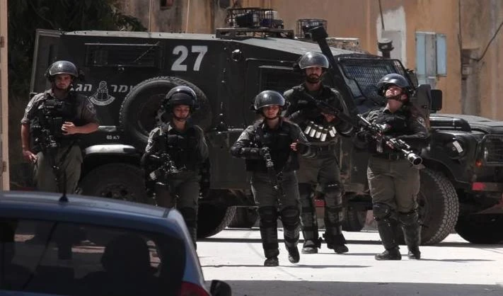 Prosigue intensa campaña de redadas en Cisjordania. Prosigue intensa campaña de redadas en Cisjordania.