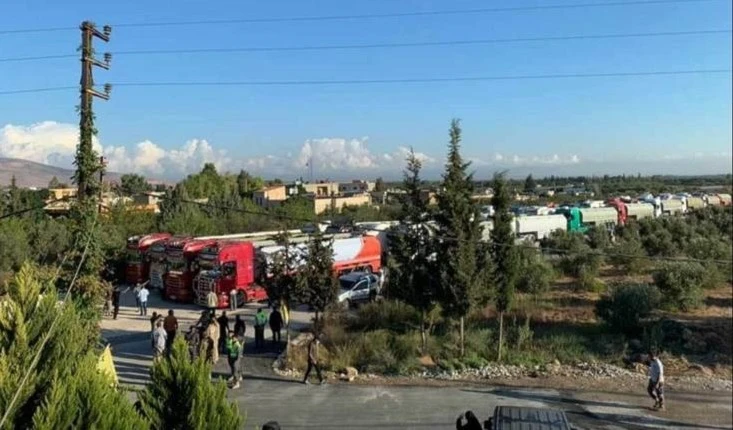 Líbano recibe 104 camiones cisternas cargados de diesel iraní a través de Siria