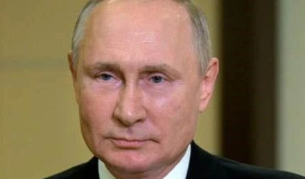 Presidente ruso confirma brote de Covid-19 en el Kremlin