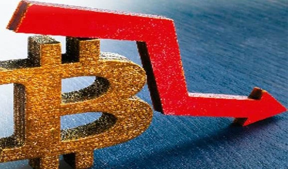 El Salvador compra 150 bitcoin pese a desplome de criptomoneda