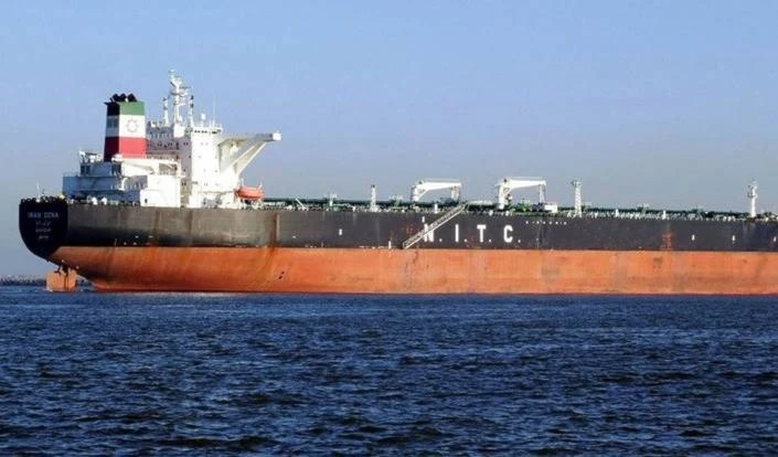 Anuncian llegada del segundo barco con diesel iraní al puerto sirio de Banias Anuncian llegada del segundo barco con diesel iraní al puerto sirio de Banias