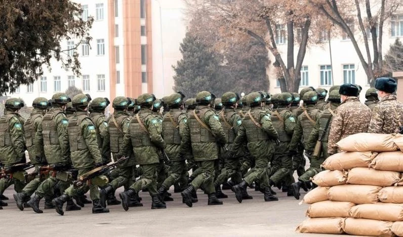 Disturbios en Kazajistán han causado 225 muertos y 4 mil 500 heridos.